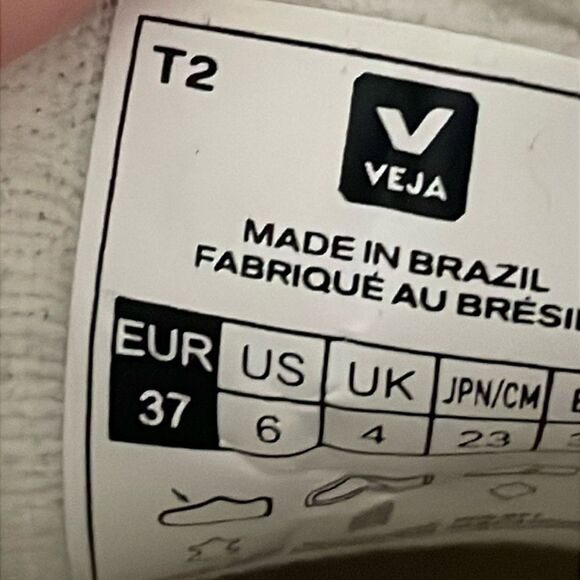 Veja Campo White Leather Sneakers with Gray Suede Logo - Picture 8 of 9